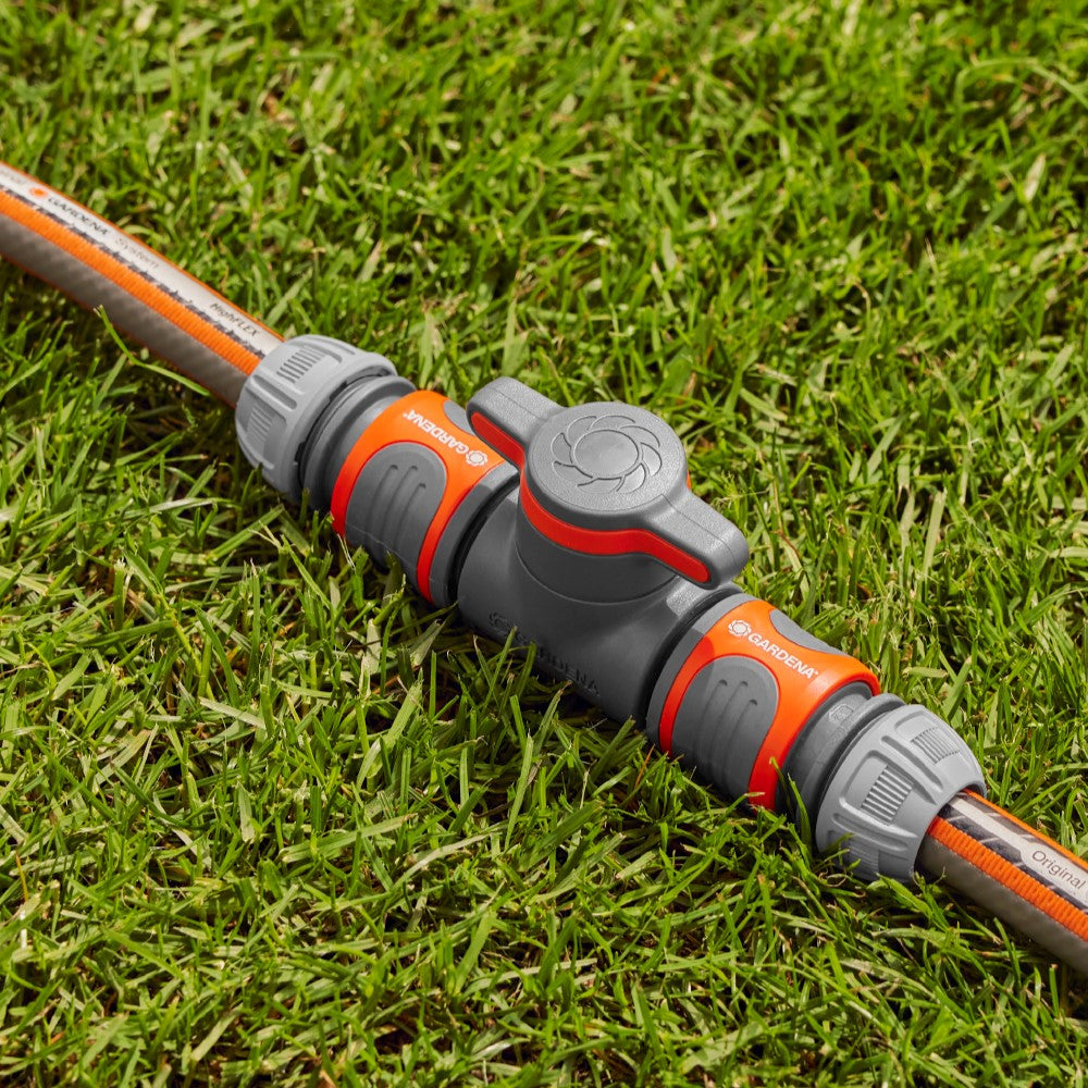 GARDENA Coupling with Flow-Control Valve