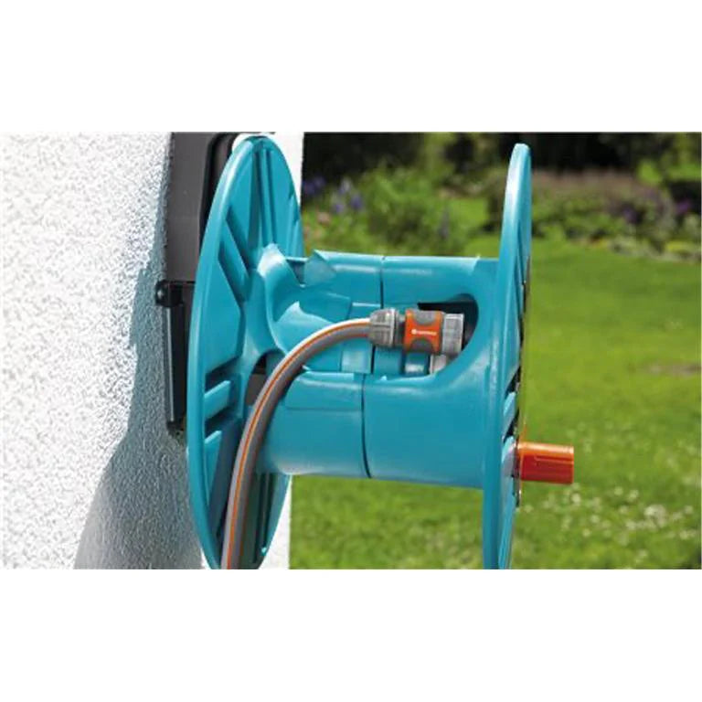 Gardena Classic Wall-Fixed Hose Reel 60, Capacity: 13mm (1/2-inch) 60m, 19mm (3/4-inch) 20m