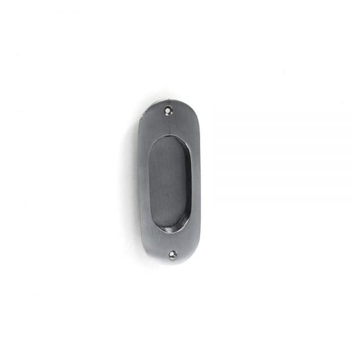 Pull flush oval handle